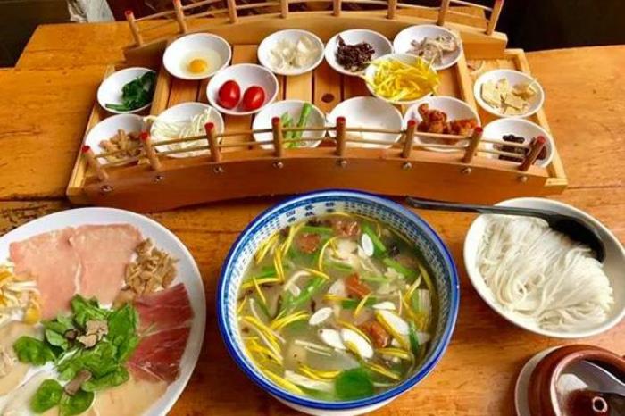 云南最好吃的美食是什么 云南有哪些必吃美食