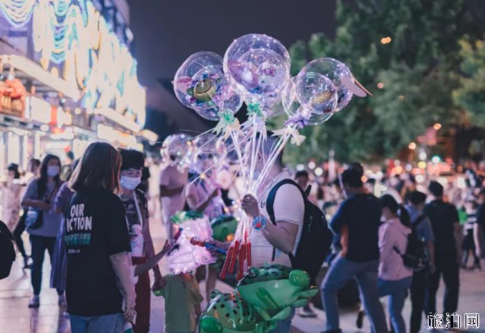 郑州夜市摆摊在哪里 郑州夜市摆摊在哪里